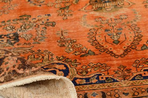  ¿Fabulous Persian Carpets: Unveiling the Woven Wonders of Iranian Heritage